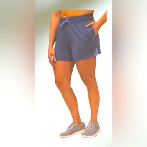 Reebok Blue Athletic Shorts Elastic Waistband for comfort. Size Large NWT